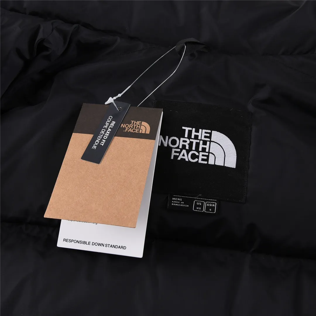 NFC The North Face/ 96 Classic ： S+The North Face" 、 。 The North Face" 。The North Face。 。 , 。The North Face" , Yosemite Half Dome, 。 ： ：RDS Quality 700 ： ：YKK ISO 9000Quality ZP ：340TPremium ： ， ， Lightweight 。 Size：S-XXL